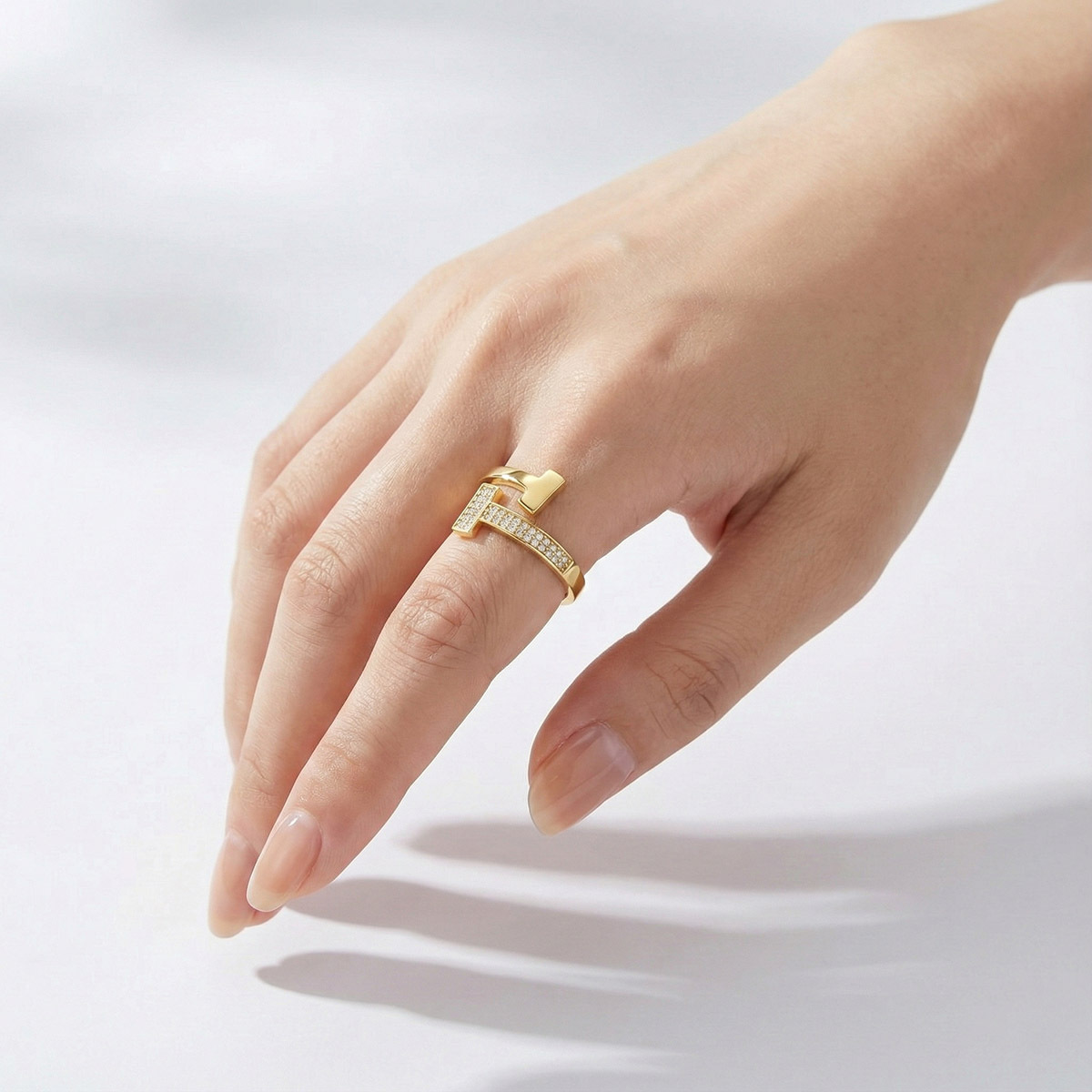 t-shape-cubic-zirconia-open-ring-gold-wear-hand