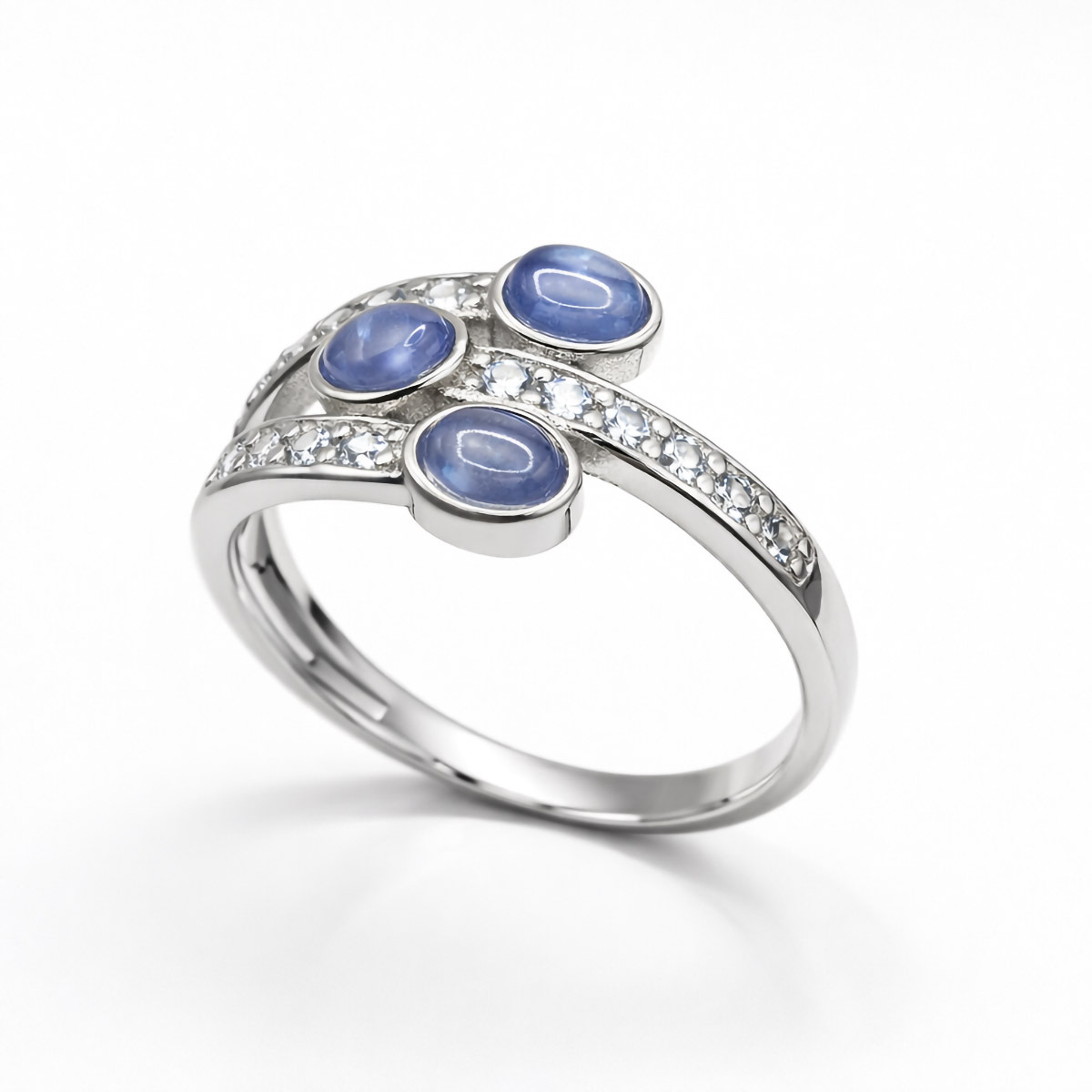 tanzanite-elegant-triple-stone-ring-product-1 拷貝