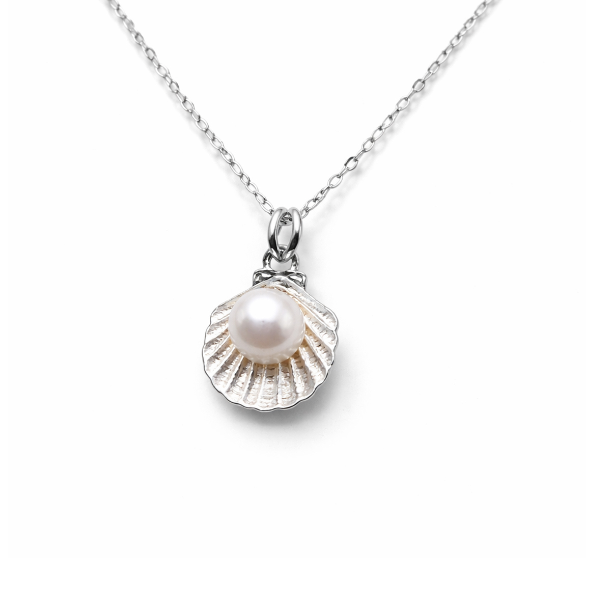 minimal-pearl-sterling-silver-shell-necklace