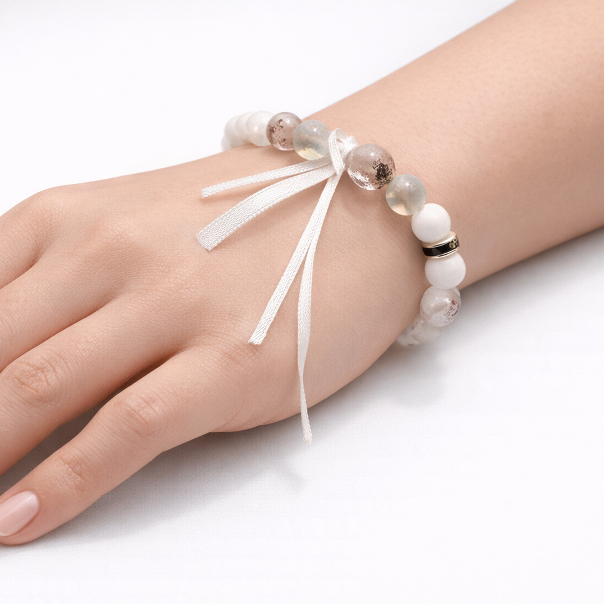 peridot-ocean-agate-bracelet-side-view