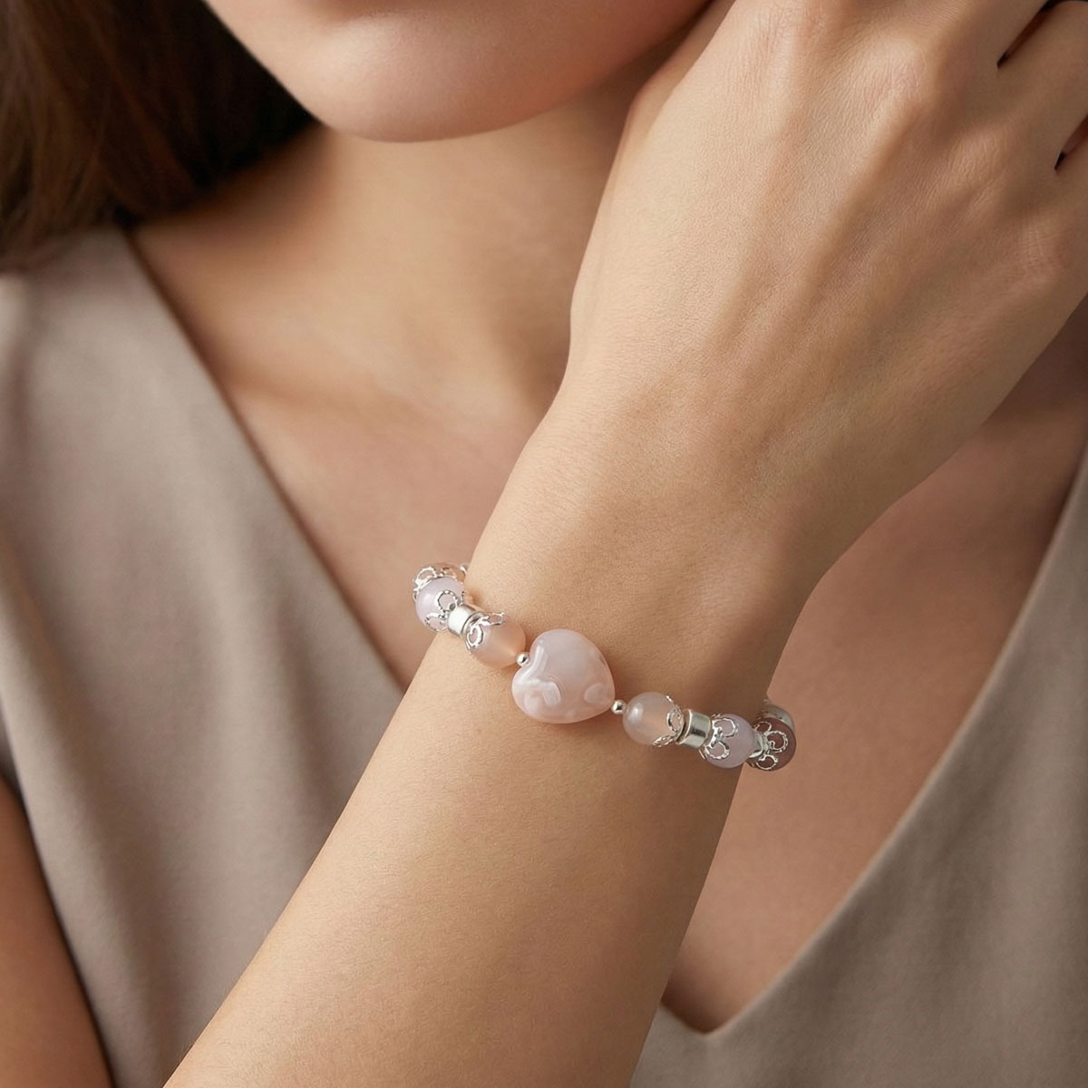 sakura-crystal-orange-moonstone-bracelet-wear-on-hand