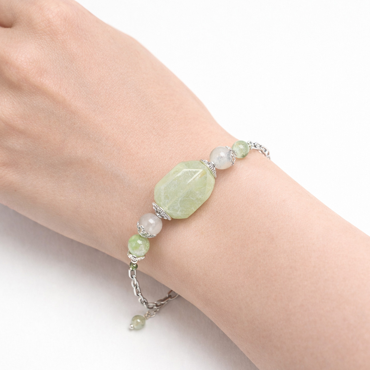 olive-green-peridot-white-cat-eye-bracelet-wrist