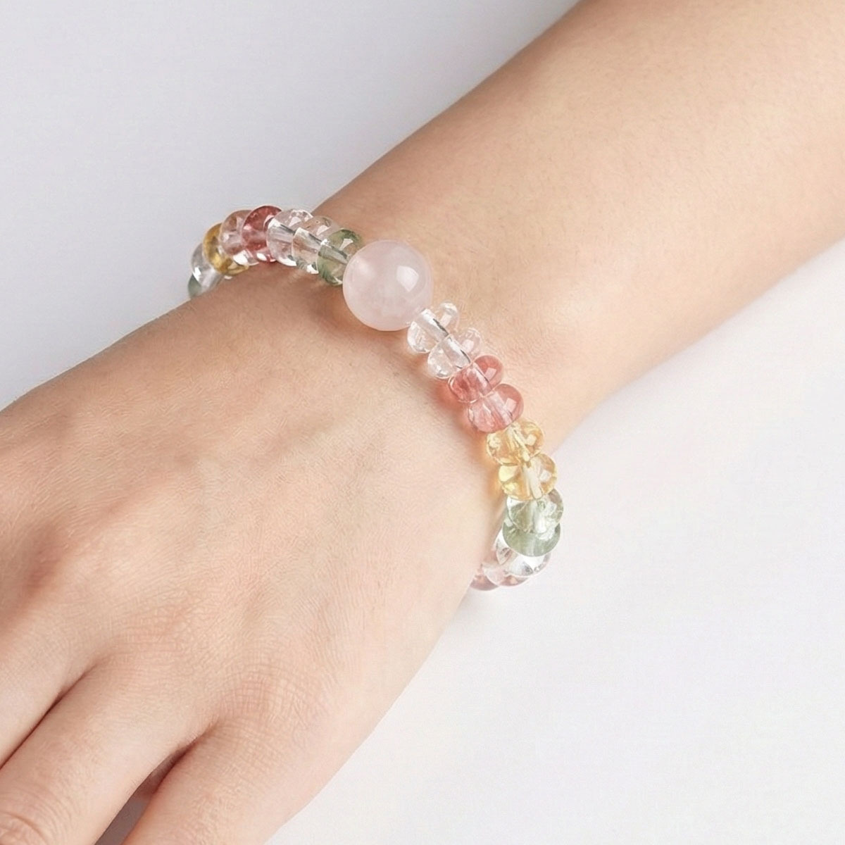 sugary-candy-quartz-rose-bracelet-hand-wear-closeup