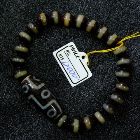 頂級火供龍紋瑪瑙九眼天珠手鍊– 添晴天珠水晶琥珀蜜蠟