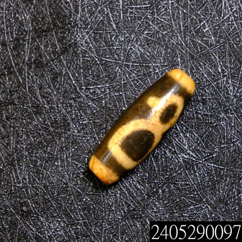 2405290097