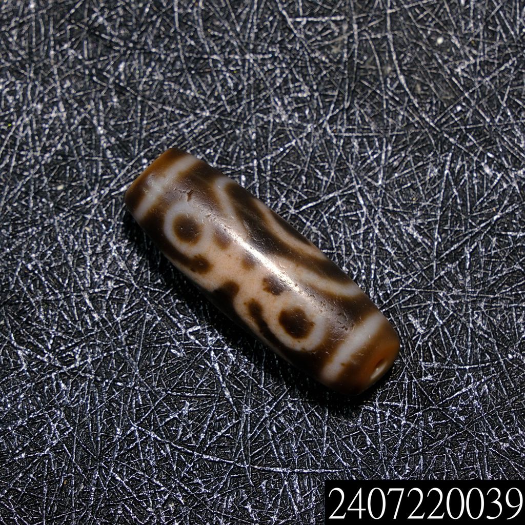 小年份收藏級紅肉金剛杵四貴人佛二眼天珠– 添晴天珠文玩龍宮舍利 小年份收藏級紅肉金剛杵四貴人佛二眼天珠– 添晴天珠文玩龍宮舍利