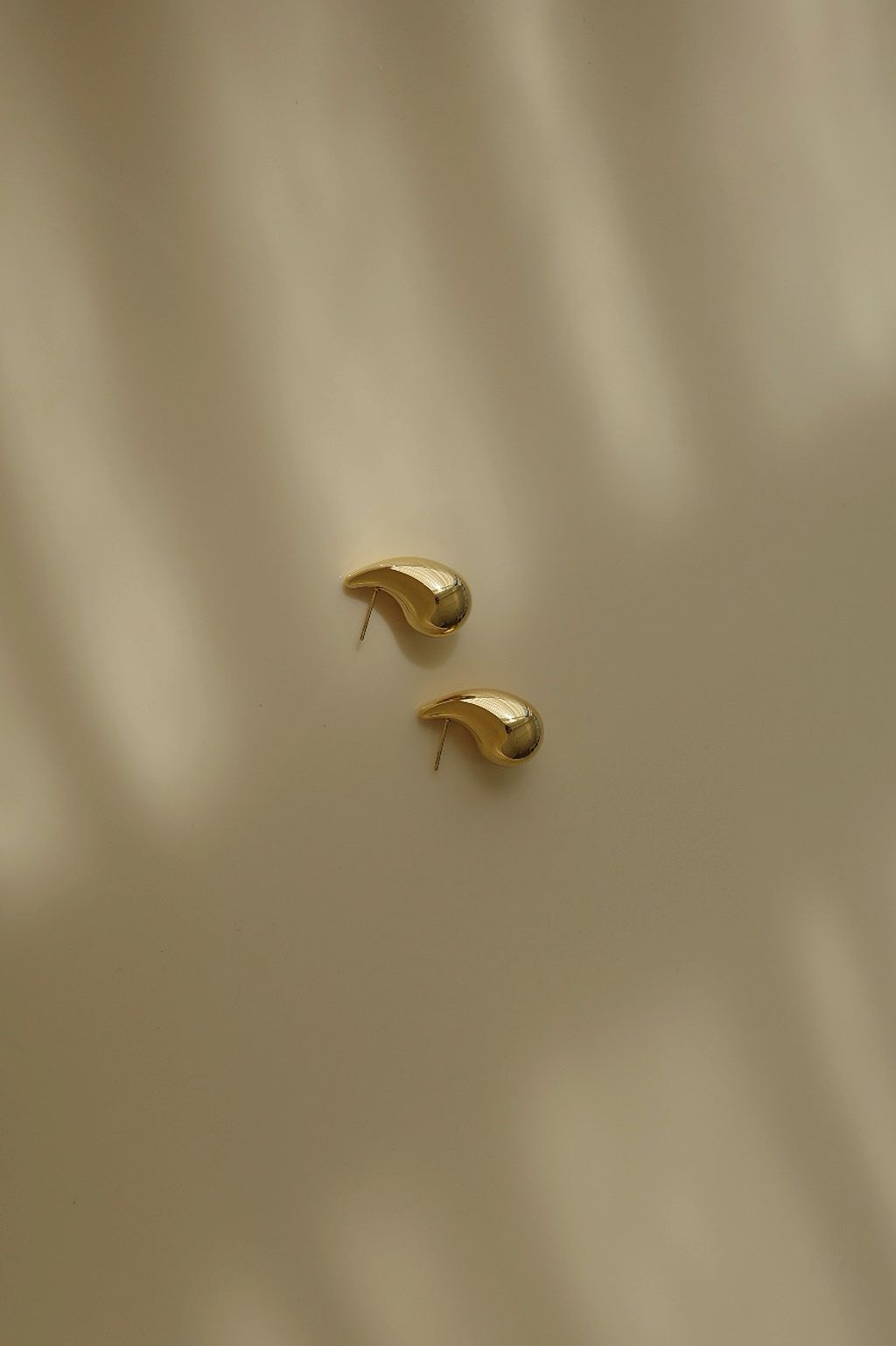Candlelight Dinner Earrings