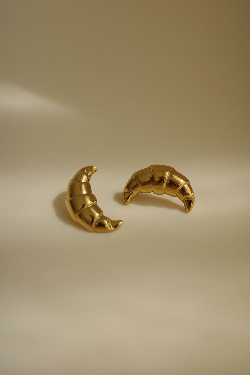 My Croissant Day Earrings