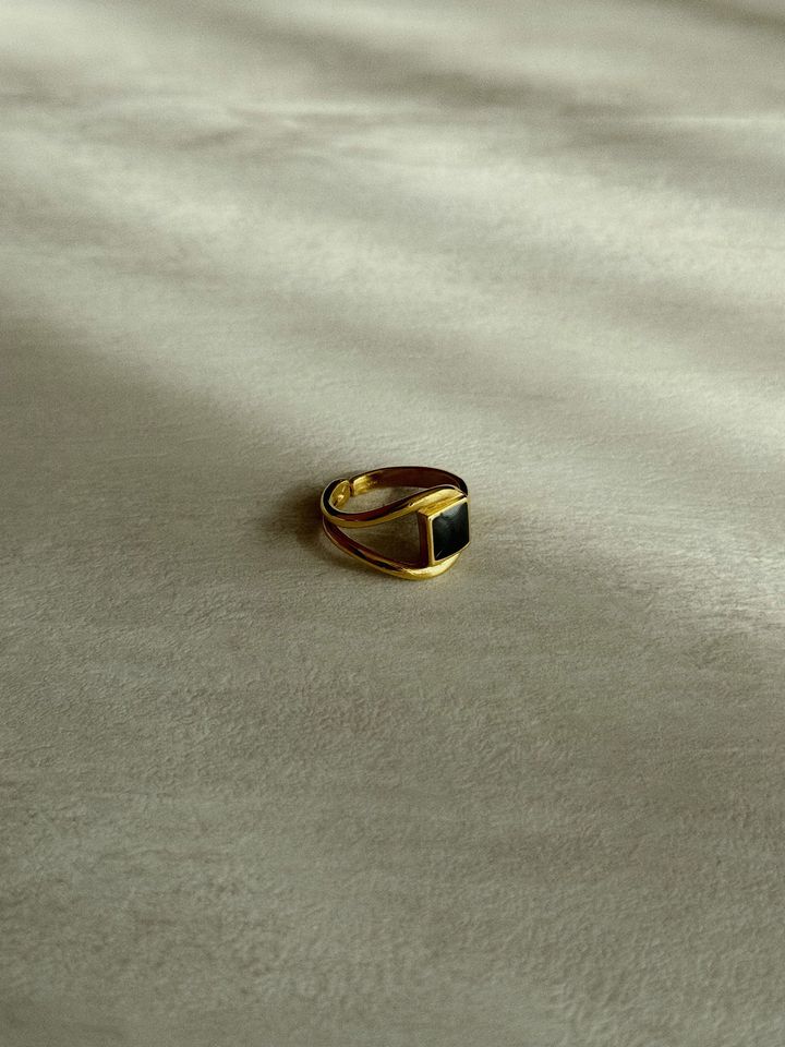 Yesterday Ring