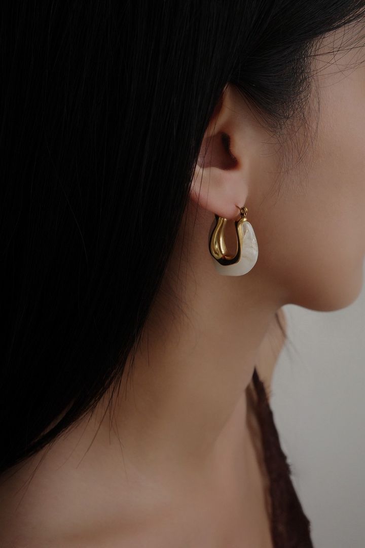 Heartstrings Earrings