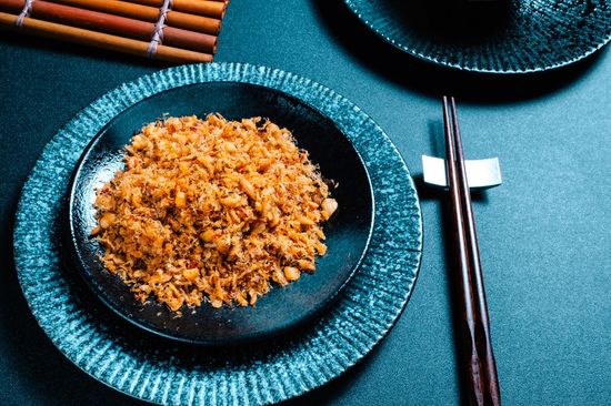 鎮店招牌:頂級炭燒旗魚脯 | 宏冠食品