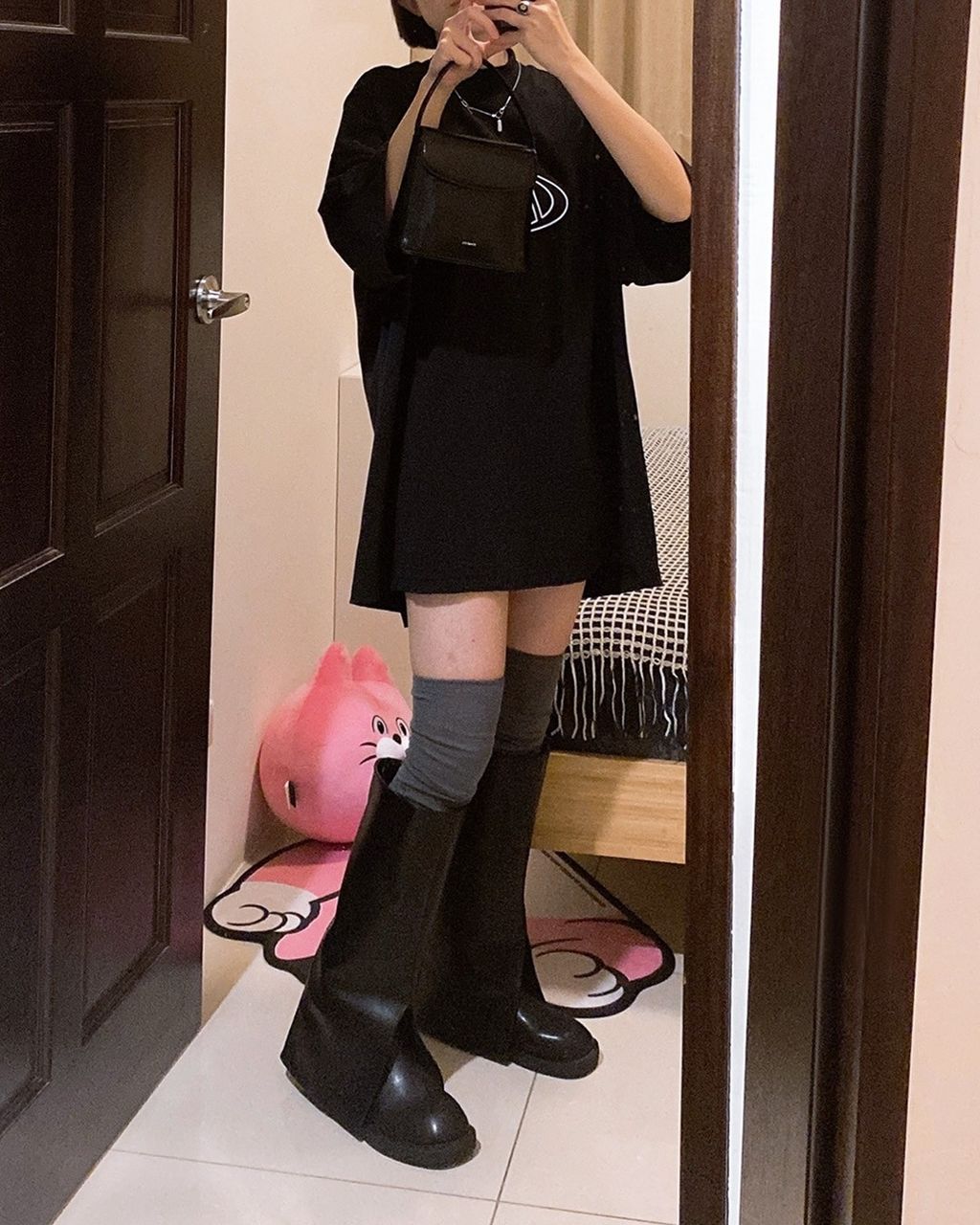 LINE_ALBUM_230419_13_0