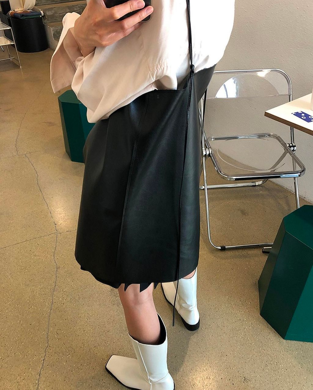 messageImage_1682827235029