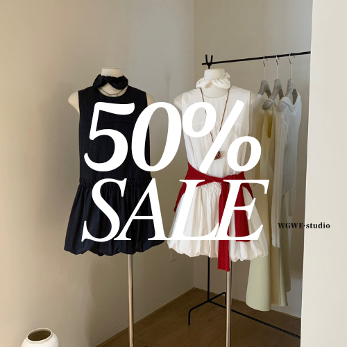 Black White Minimal Modern Simple Bold Business Mag Logo (8)