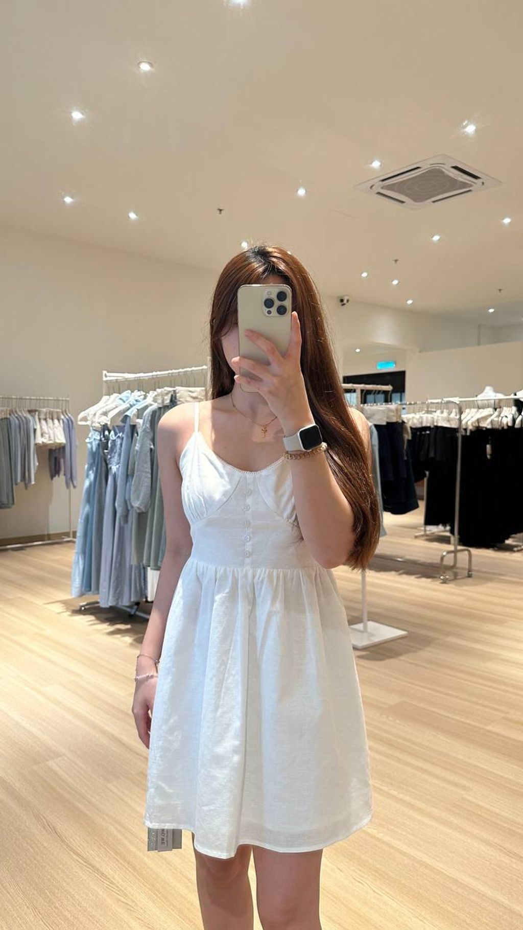 photo_6226707311179711860_y