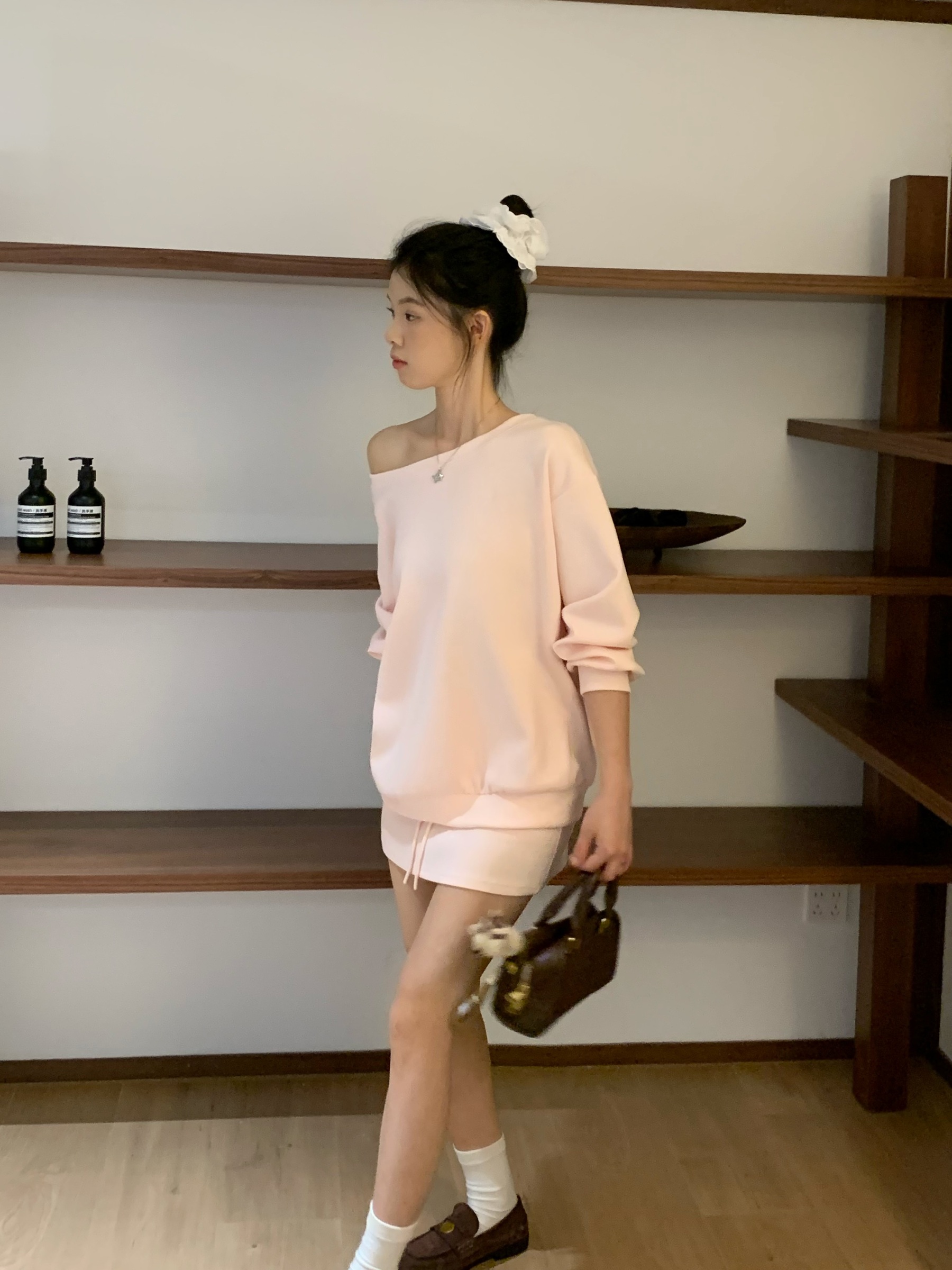 image_9E002A43-0D11-4D44-86E6-22563E36F12A_1763739453