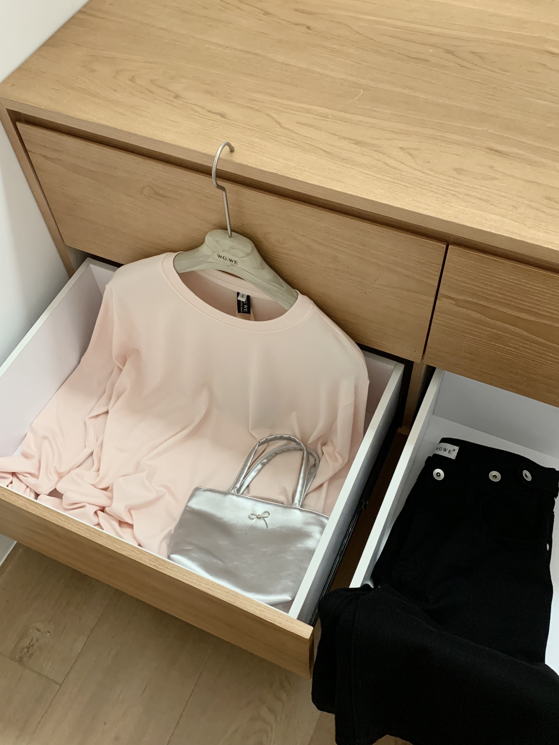 image_0F6E4F0D-8B8D-41BF-9B13-FA6501451AAE_1764253769