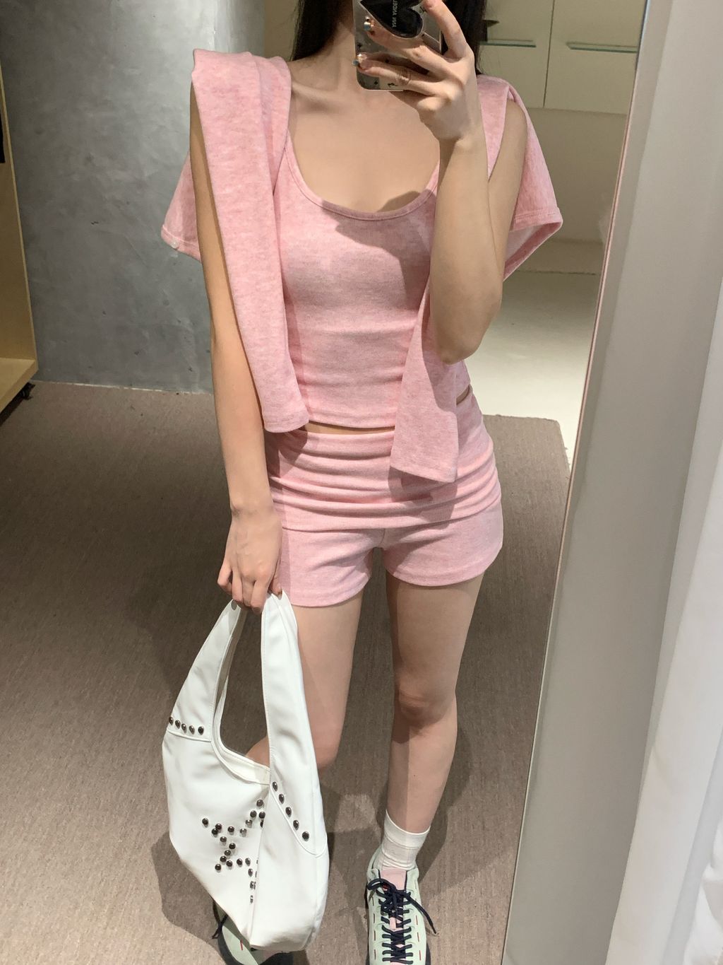 image_2BA182EA-A82B-44A7-AE26-8C0534027F0D_1766649689