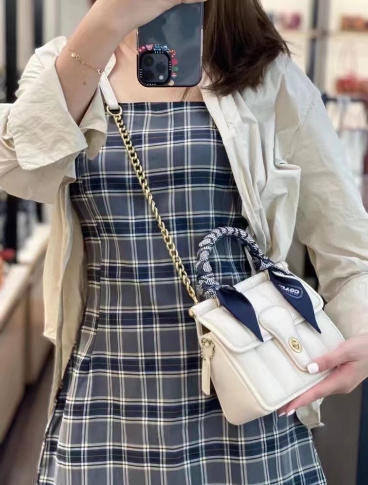 745816E6-DB66-4664-94CB-51251E33E103.jpeg