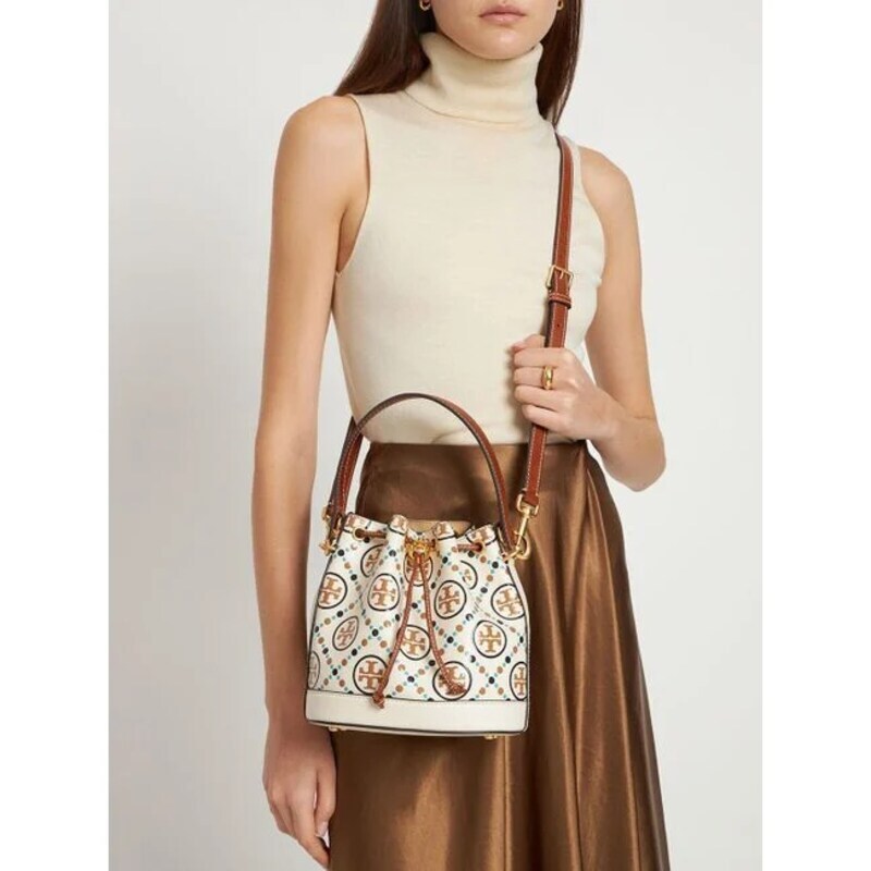 tory-burch-New-Ivoy-T-Monogram-Contrast-Embossed-Bucket-Bag