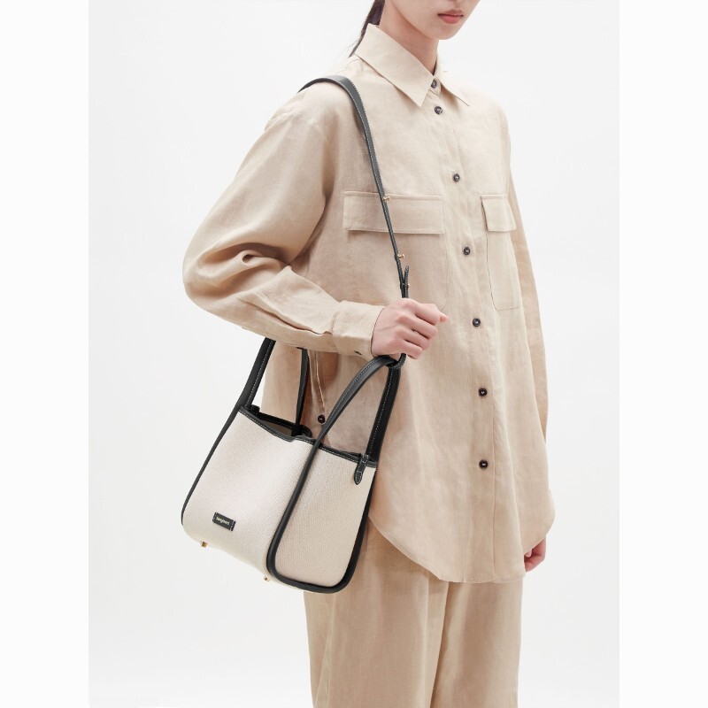 medium-song-bag-canvas-onyx-32