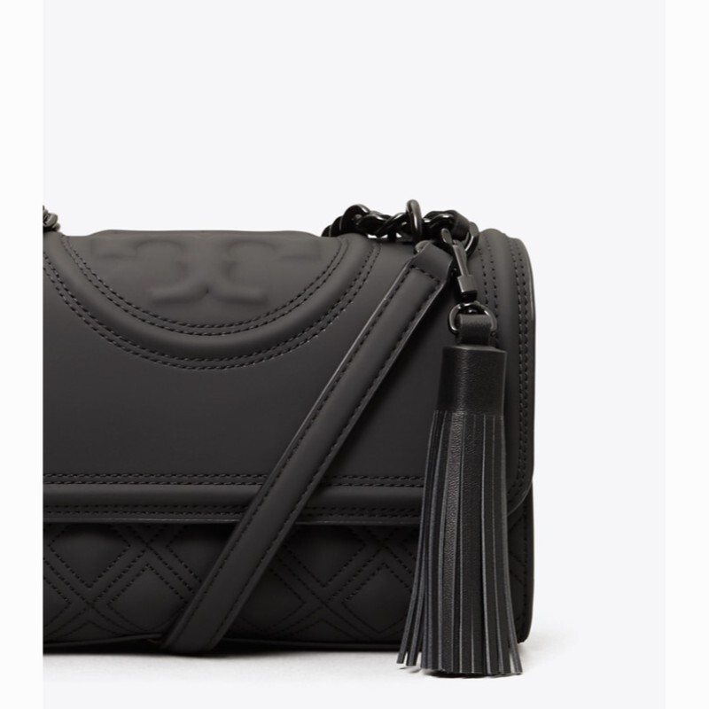 small-fleming-matte-convertible-shoulder-bag-detail.TB_82562_001_SLDET.pdp-720x819