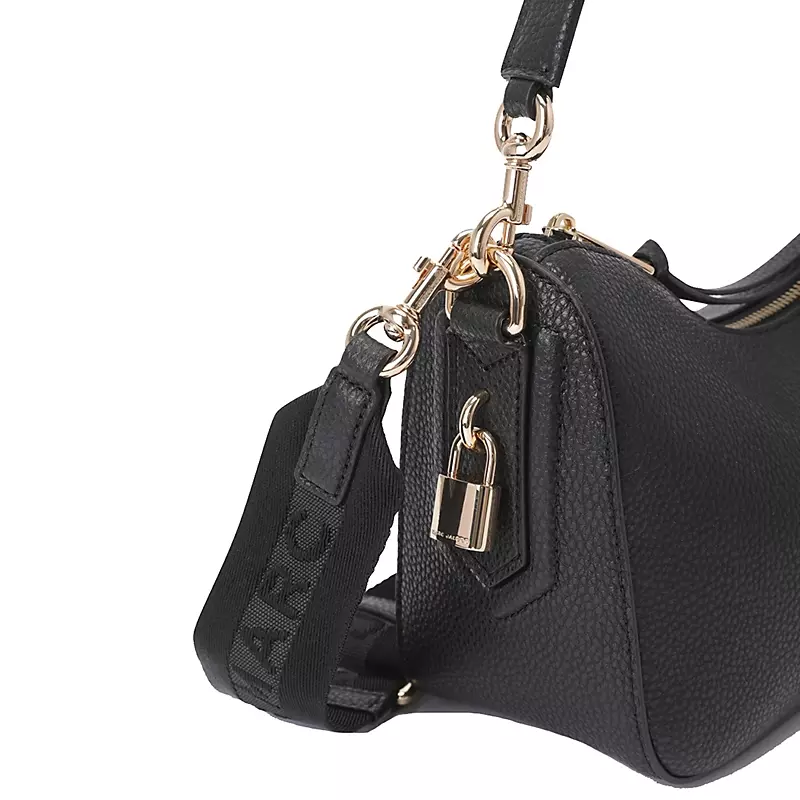 mp00202315-6-marc-jacobs-1693894793543