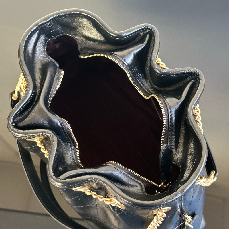 i1763969241911_1940_0_7