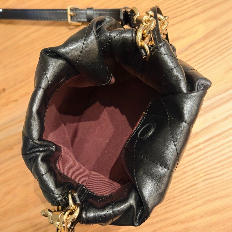 1682950_1040g2sg31p95ttgqigg05q8j73adt1ct79u5hko (1)