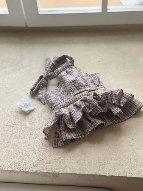 E940DBC6-CB83-45D6-BA66-5ABB7A52E224