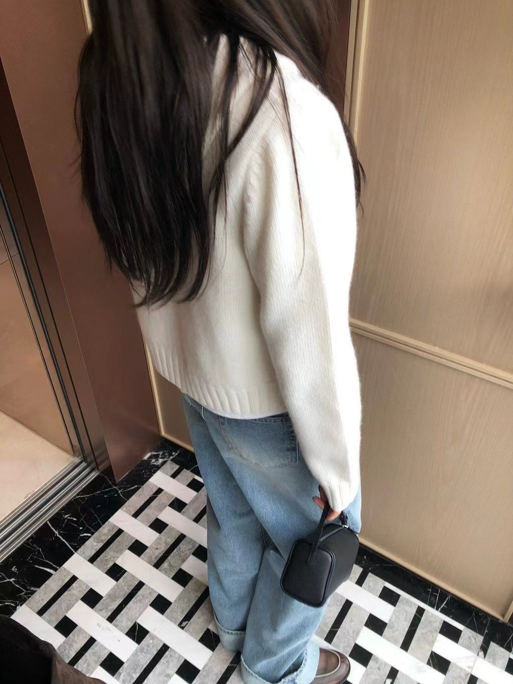 image_A6C983F7-1C1F-4FA9-ADA1-F880F9917994_1766538364