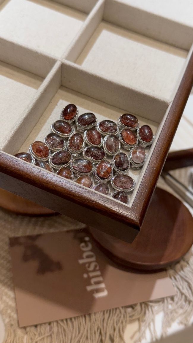 Charzoe.handmade天然水晶手鍊設計 |  - 魔盒設計款