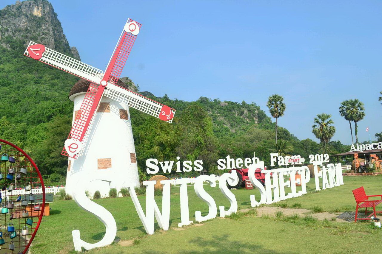 Hua_HIn_swiss_cheep_farm 4