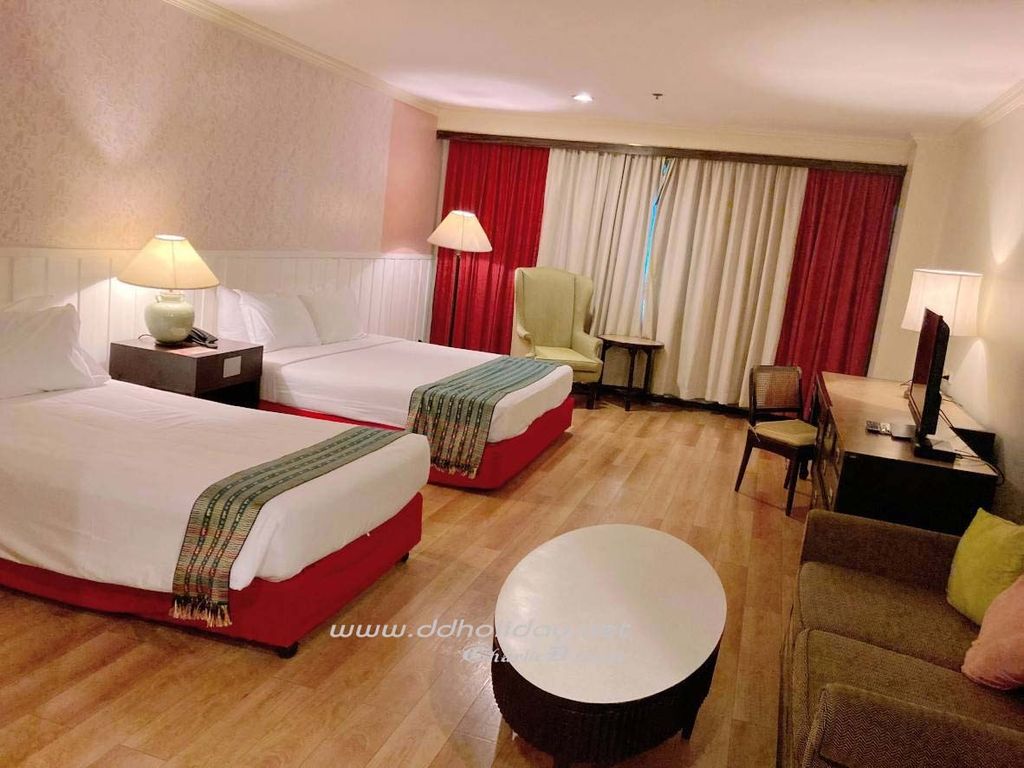 Princeton Bangkok Hotel  (12)