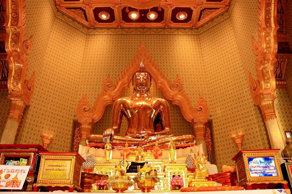 Bangkok_wat_trimit 6