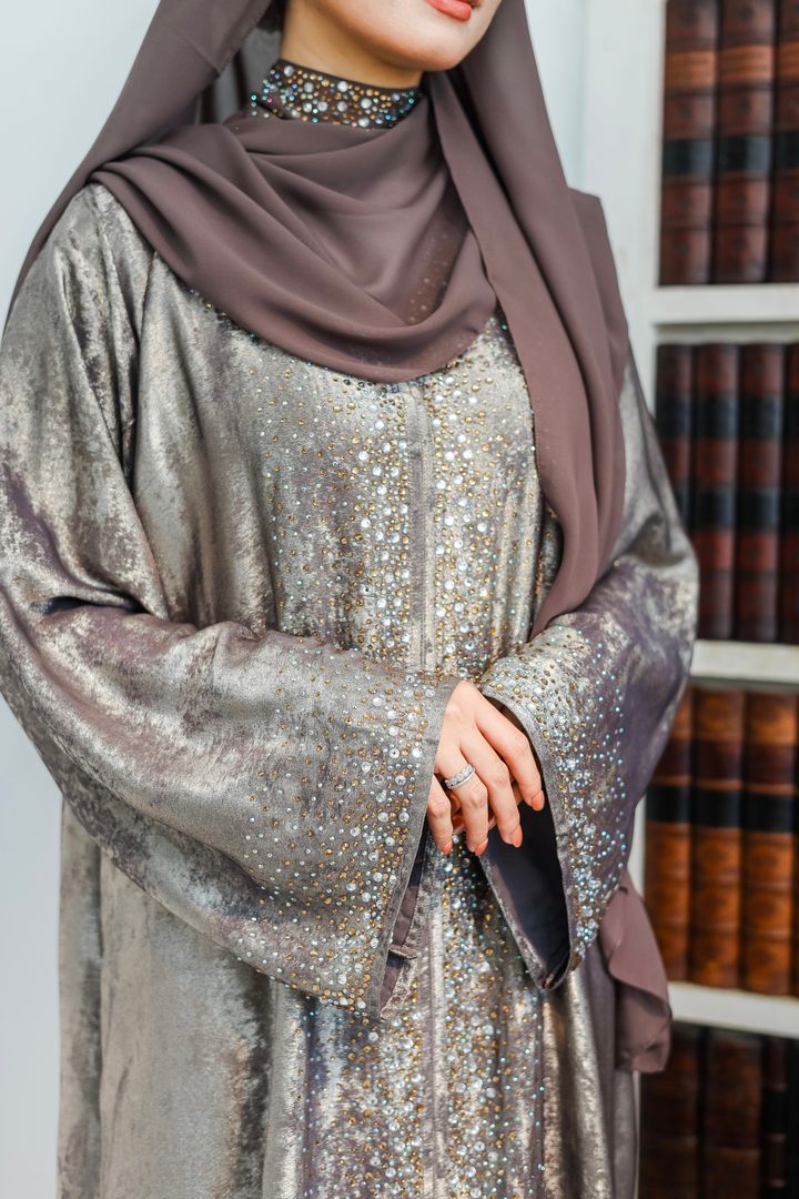 Estelle Dark Taupe