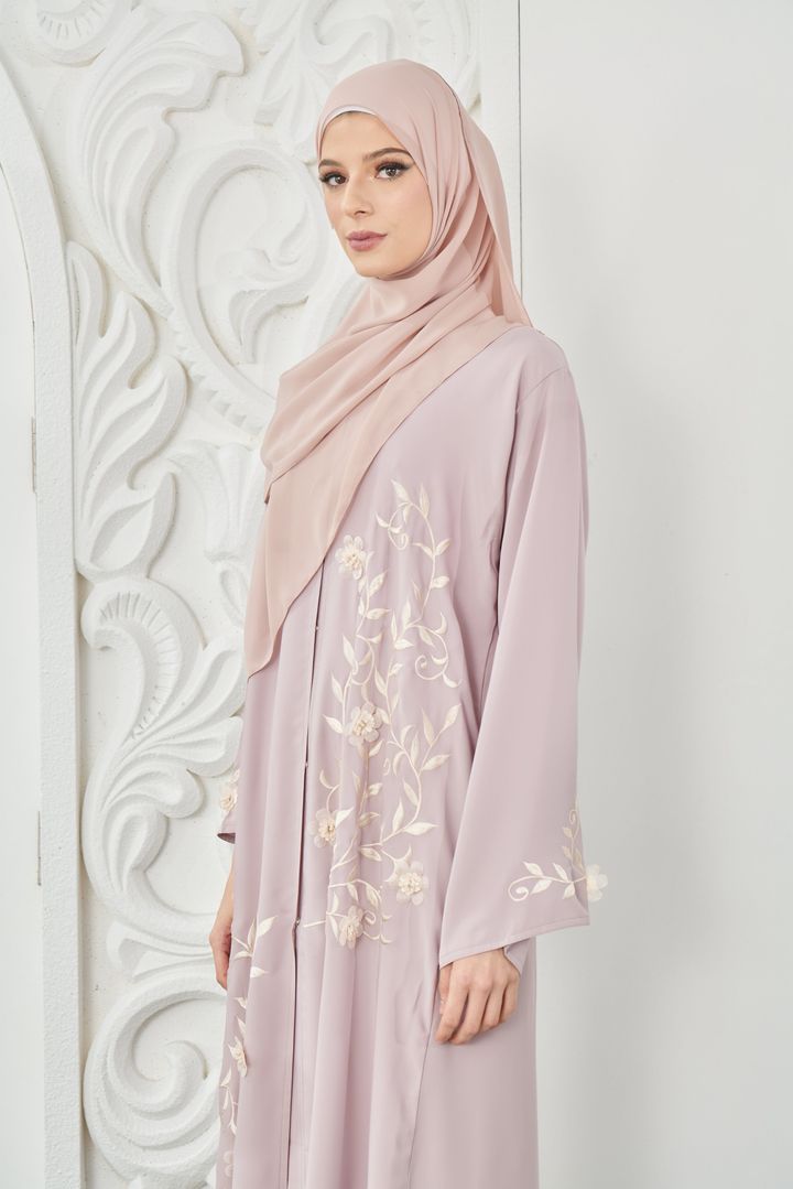 DAREEN