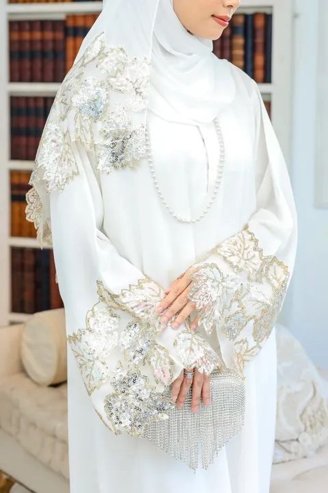 STELLA OFF WHITE