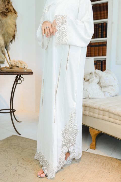 Qadira Off White