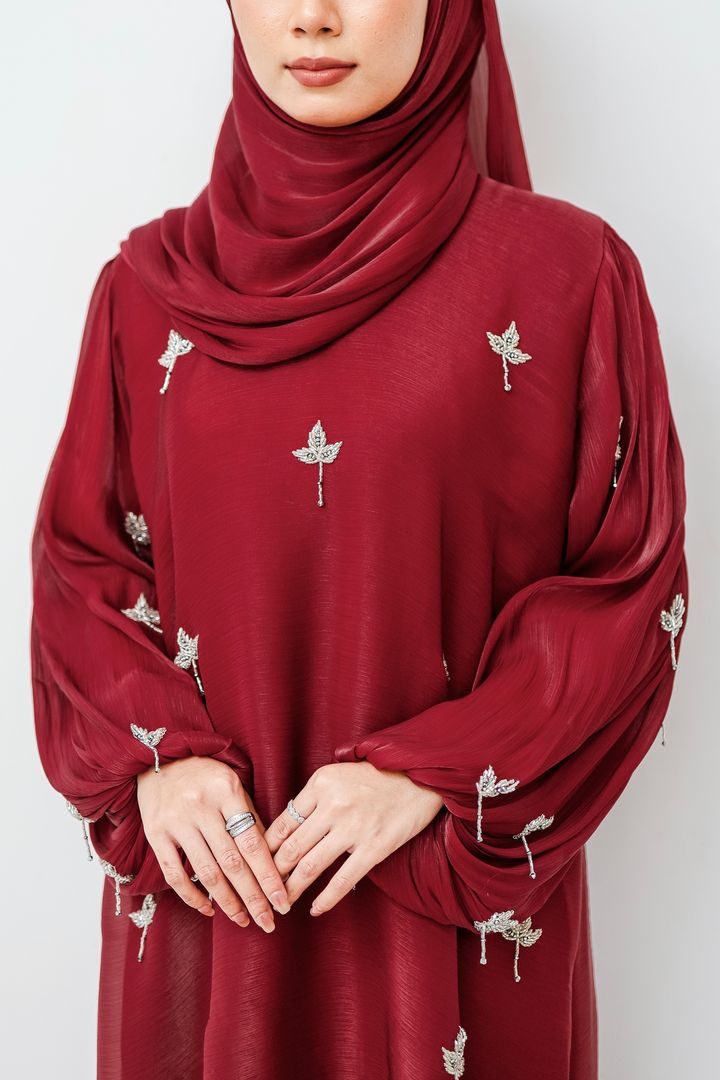 Cleo Maroon