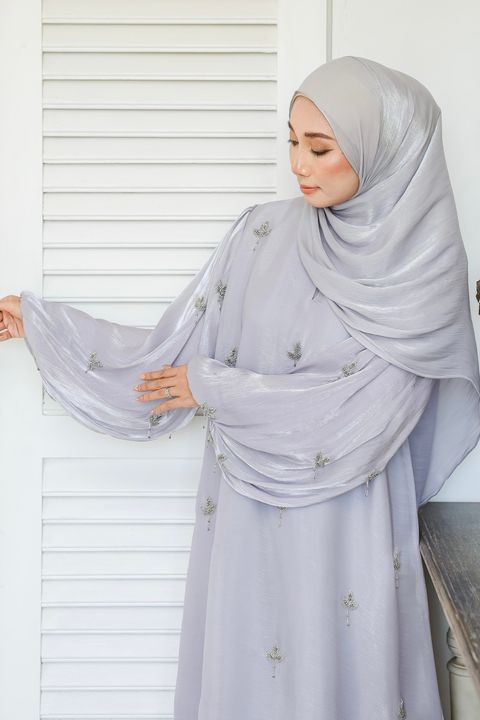 Cleo Majestic Silver