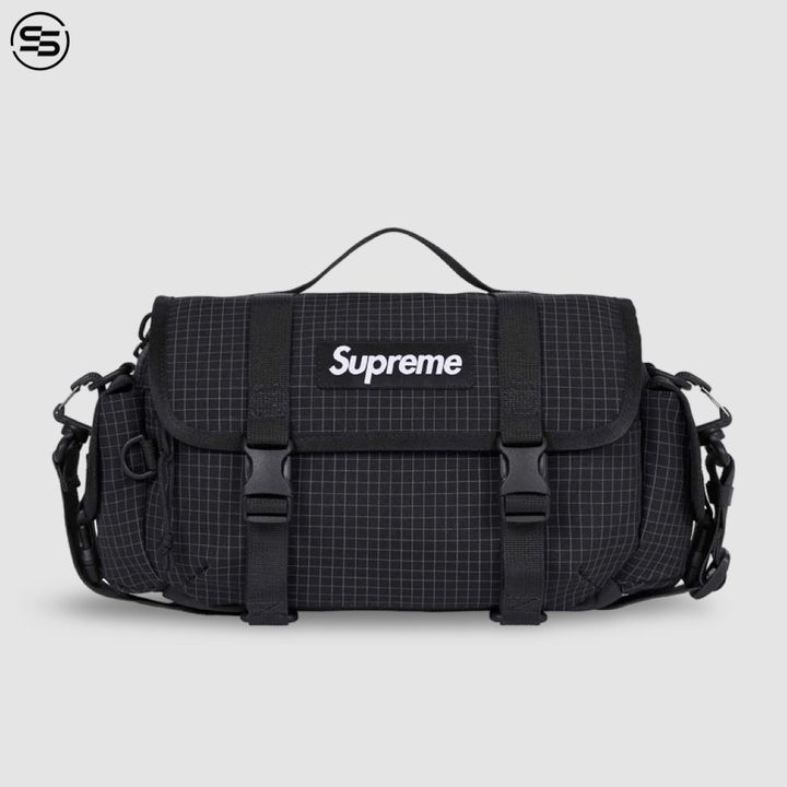 SUPREME -  Mini Duffle Bag Black 3M SS24