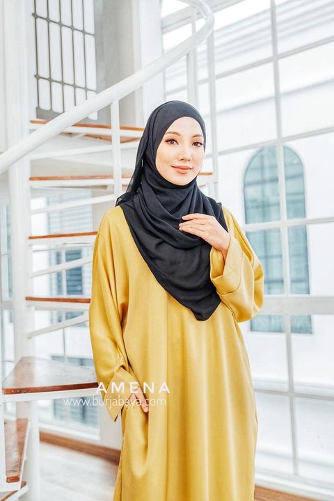 mustard muslimah style