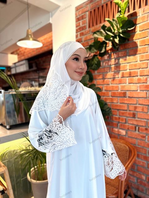 white abaya