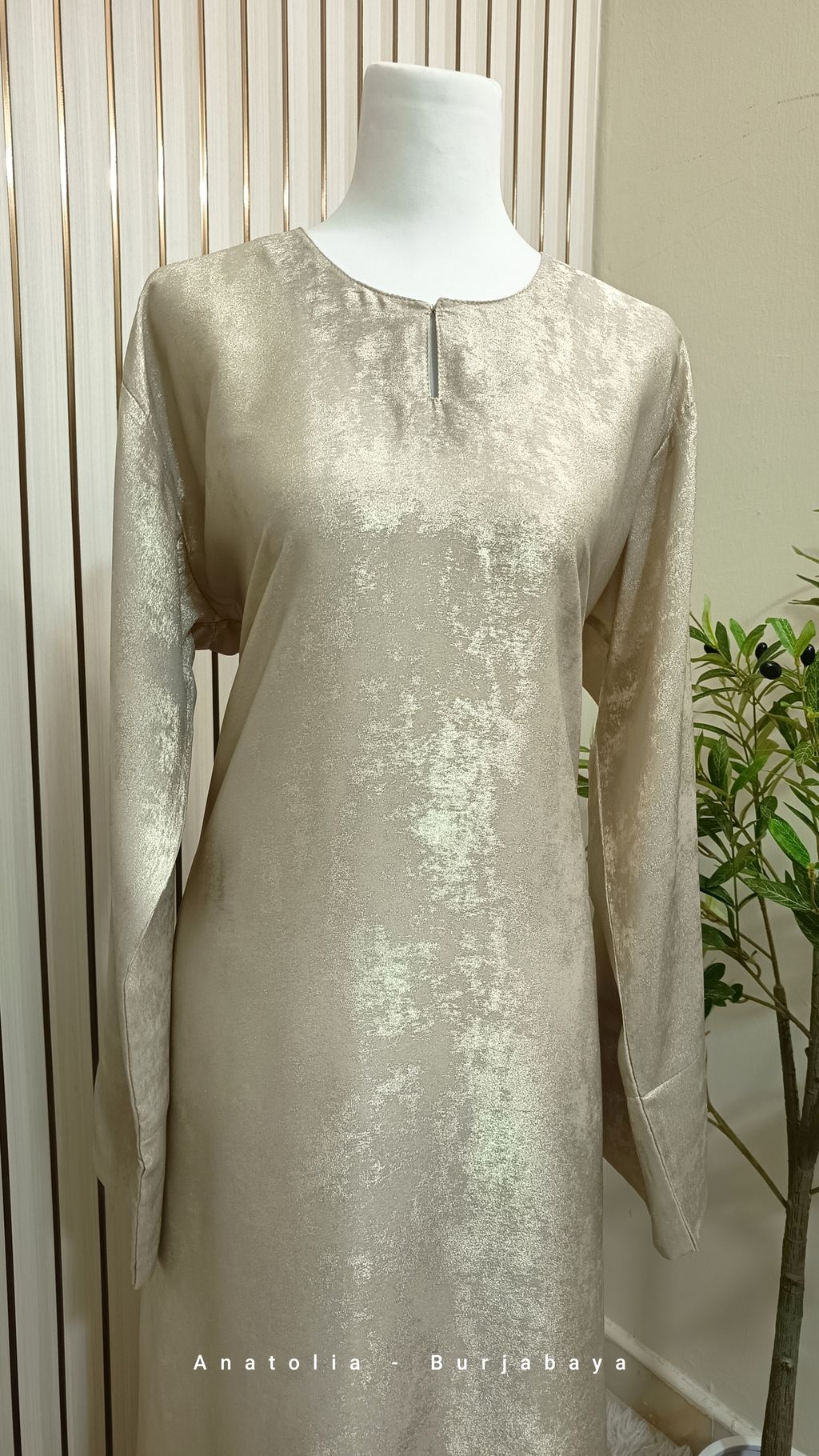 velvet silk abaya