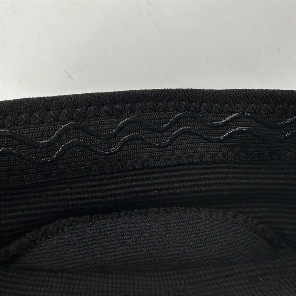 photo_6116272393354414907_w