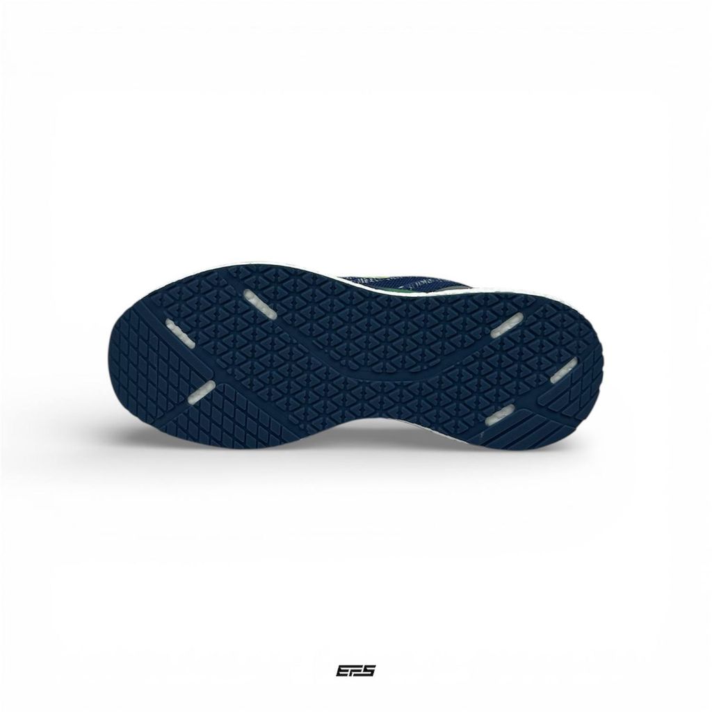 photo_6181597505896778917_w