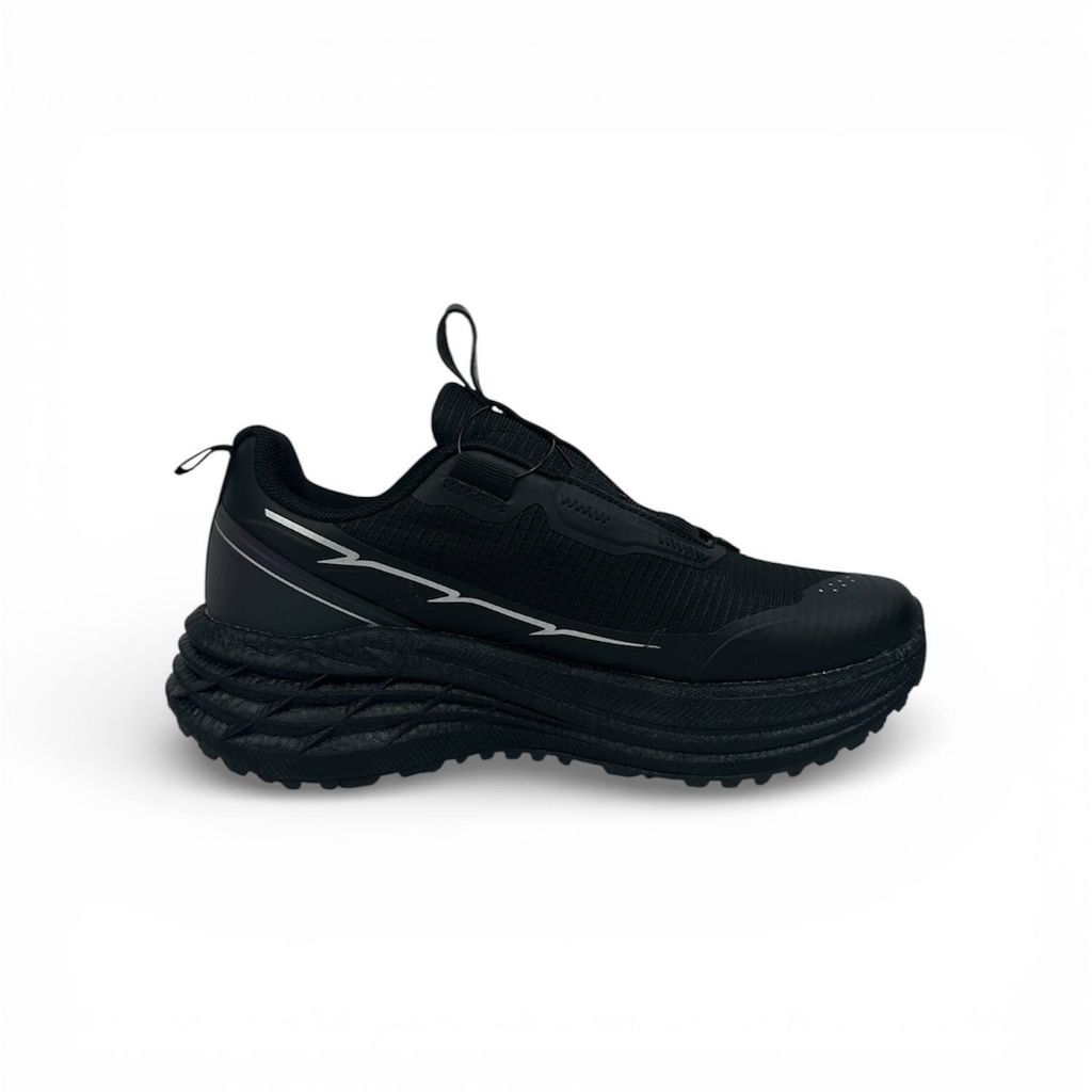 photo_6181597505896778915_w