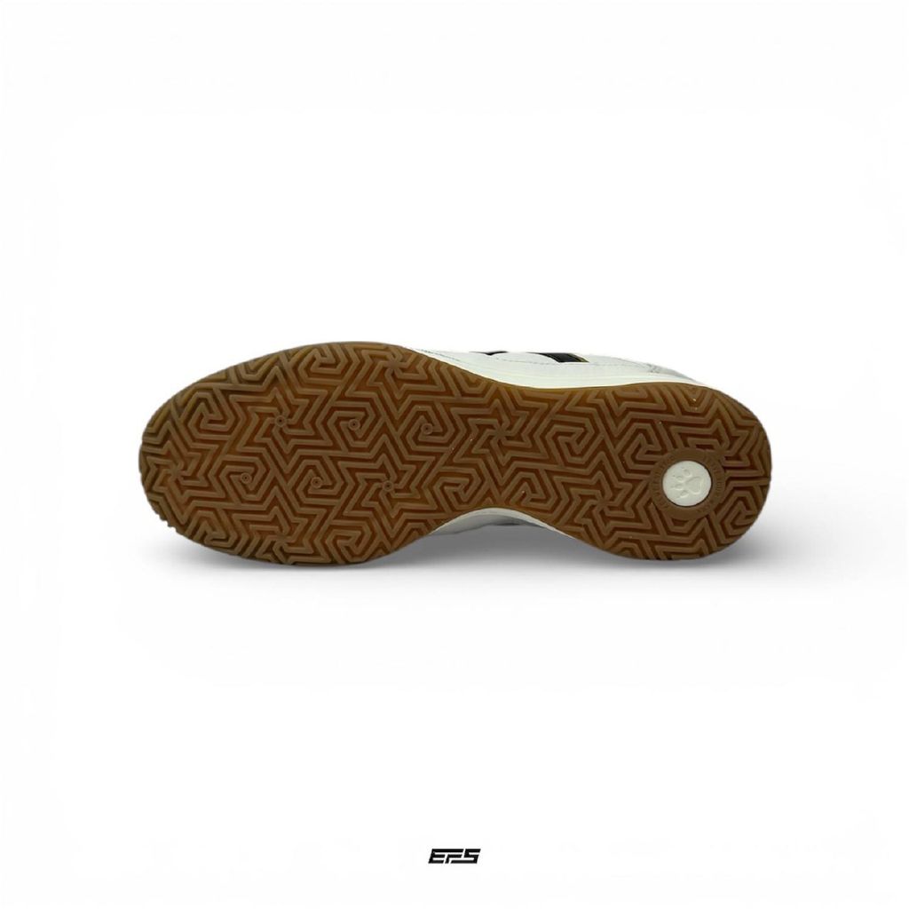 photo_6242061699007581066_y