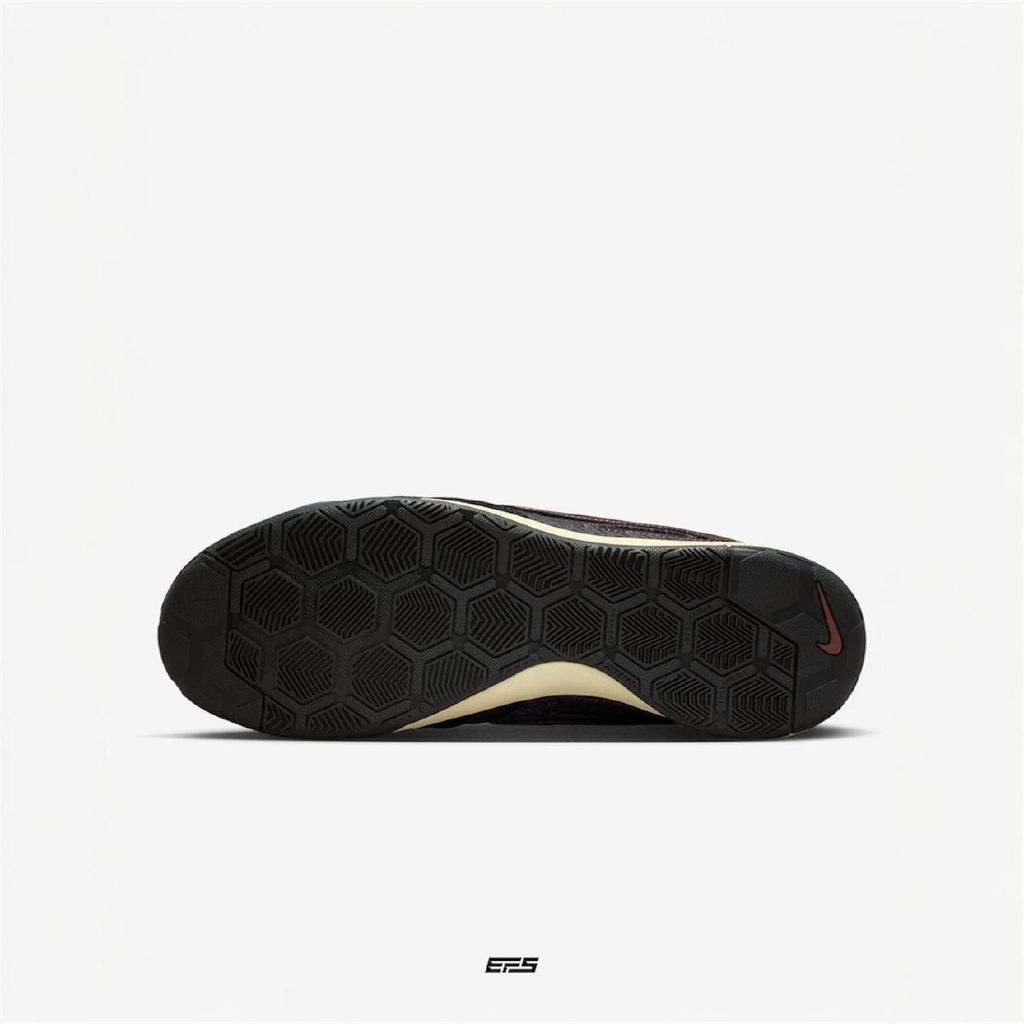 photo_6262375300884794134_y